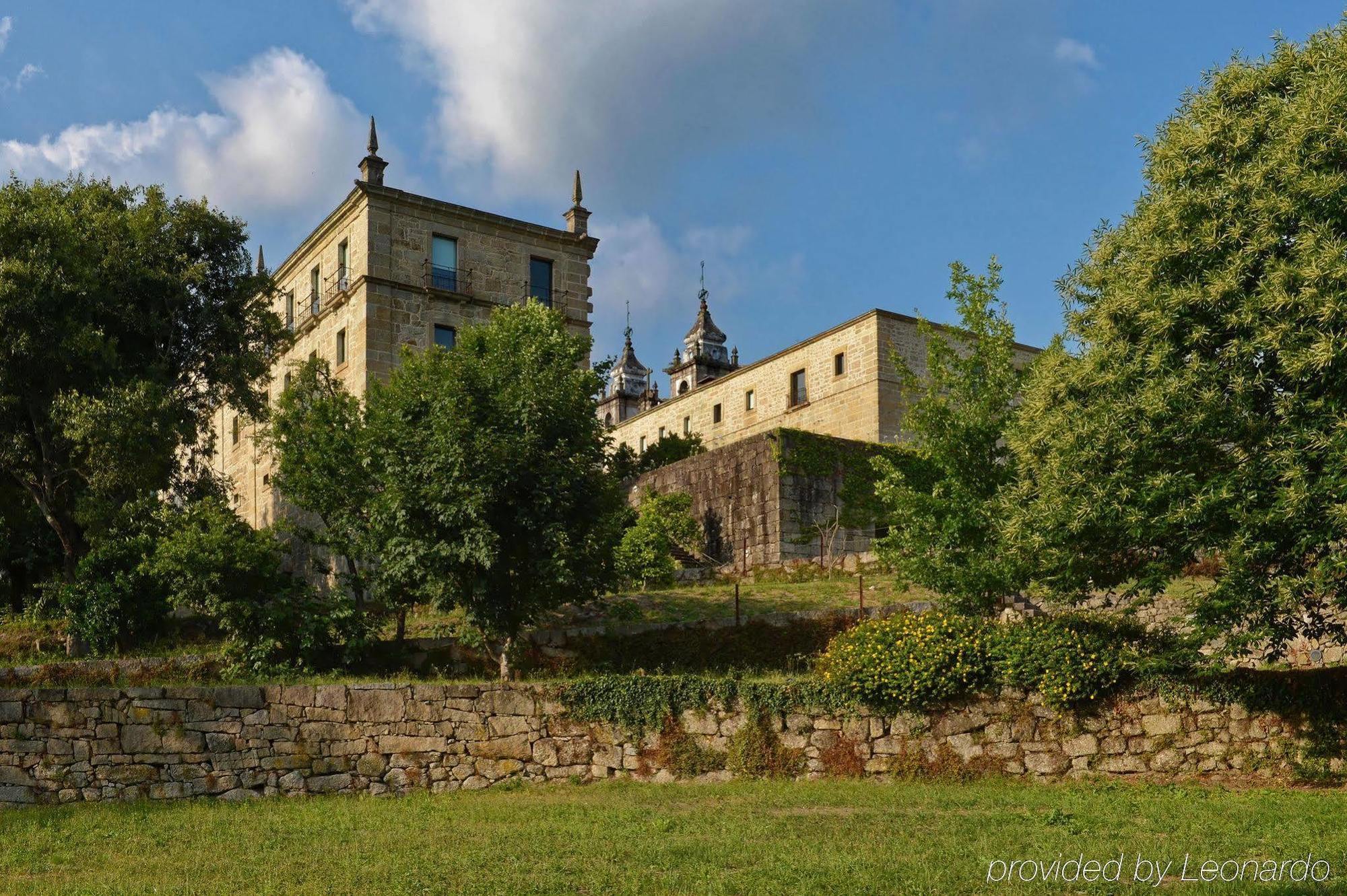 Pousada Mosteiro De Amares Exterior photo